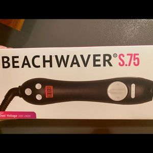 Beachwaver s.75 like new